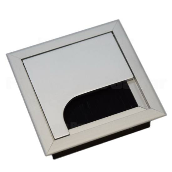 IRODAI KELLÉK KÁBELKIVEZETŐ LB.K80*80-05 FÉM ALUMINIUM 80*80